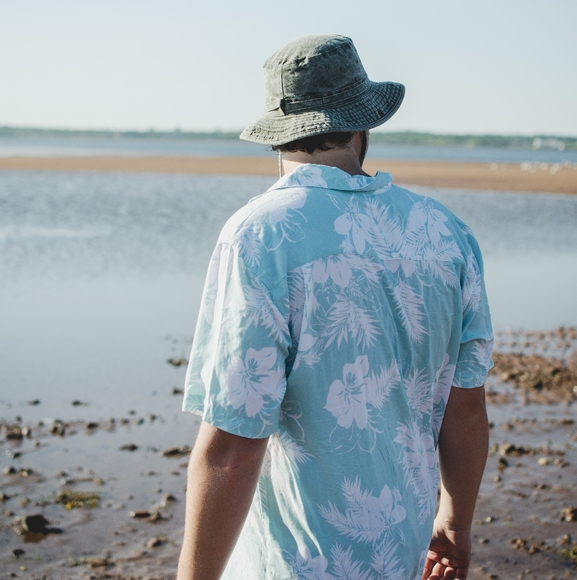 Meet your Posher, Sheldon - Picture 1 of 1